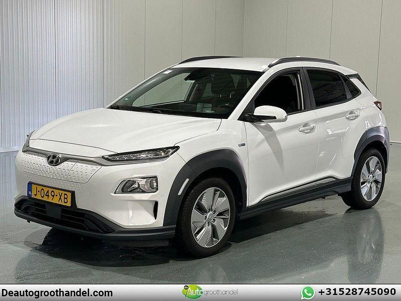 Weiß Gebraucht 2020 Hyundai Kona SUV | 15.125 € (Guter Preis) - Bild 1/4