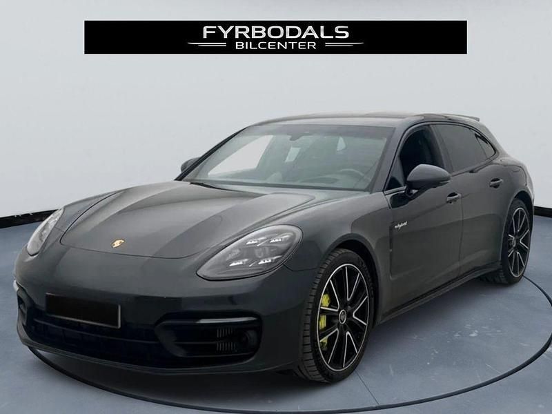 Grau Gebraucht 2021 Porsche Panamera S E-Hybrid Sport Turismo Limousine | 77.900 € (Etwas zu teuer) - Bild 1/2