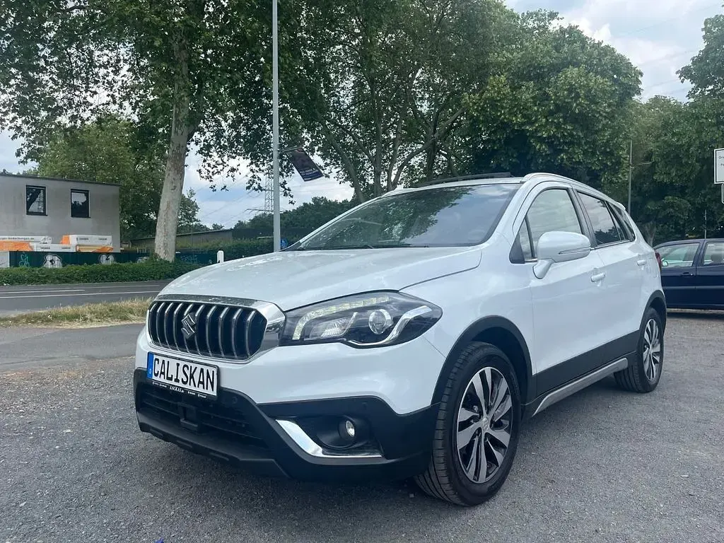 Gebraucht Suzuki SX4 S-Cross Comfort+ 140 PS (102 kW) 2017 Weiß SUV