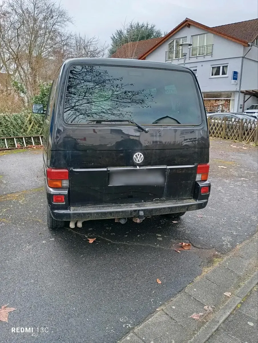 Gebraucht VW T4 151 PS (111 kW) 2000 Schwarz Van