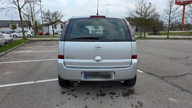 Gebraucht Opel Meriva 125 PS (91 kW) 2009 Silber Van / Kleinbus