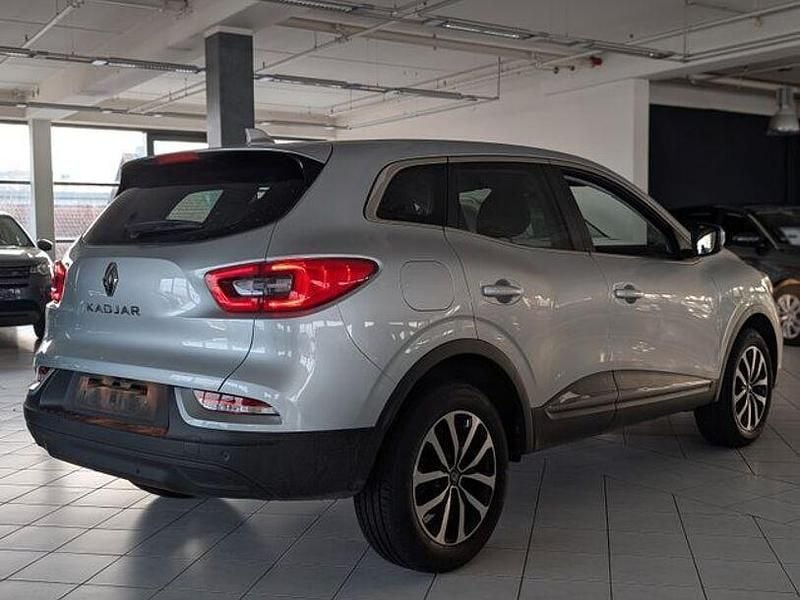 Gebraucht Renault Kadjar Equilibre 140 PS (102 kW) 2020 Grau SUV