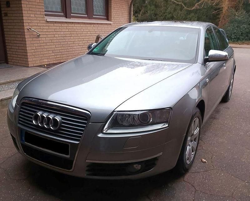 Grau Gebraucht 2004 Audi A6 Limousine | 4.850 € (Fairer Preis) - Bild 1/4