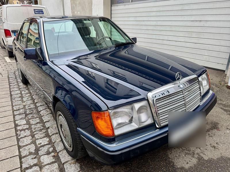 Gebraucht 1992 Mercedes 200 Limousine | 7.800 € - Bild 1/4