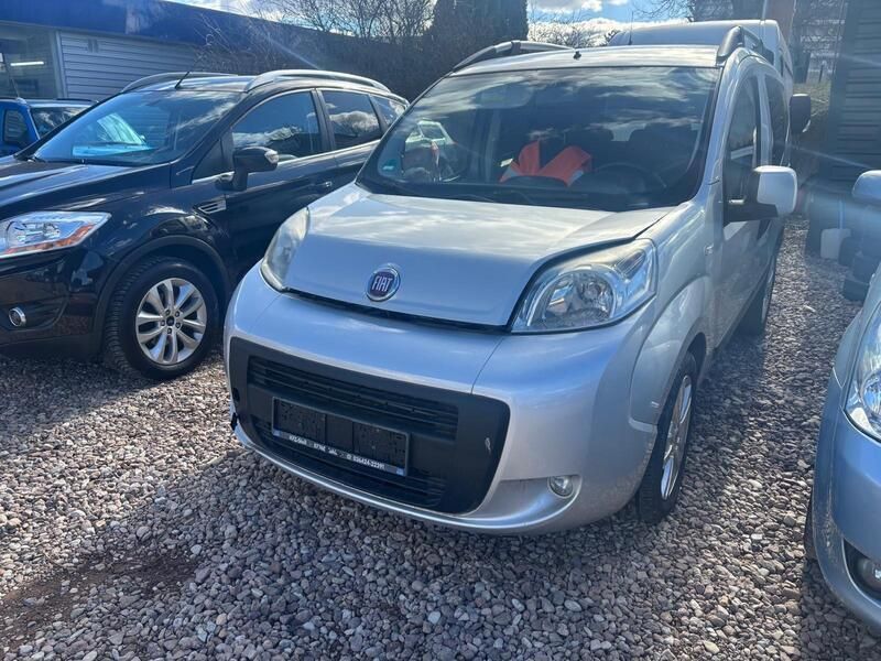 Grau Gebraucht 2012 Fiat Qubo Dynamic Van / Kleinbus | 1.600 € - Bild 1/4