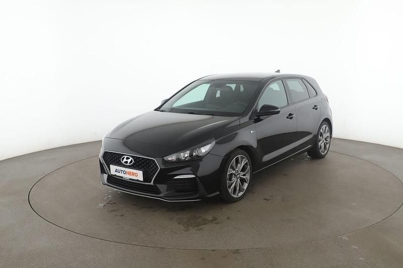 Schwarz Gebraucht 2019 Hyundai i30 N Line Limousine | 14.800 € (Fairer Preis) - Bild 1/3