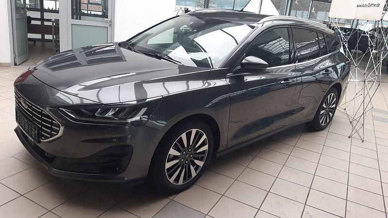 Gebraucht Ford Focus 155 PS (114 kW) 2022 Grau Limousine