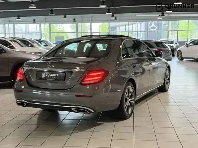 Gebraucht Mercedes E450 367 PS (269 kW) 2019 Grau Limousine