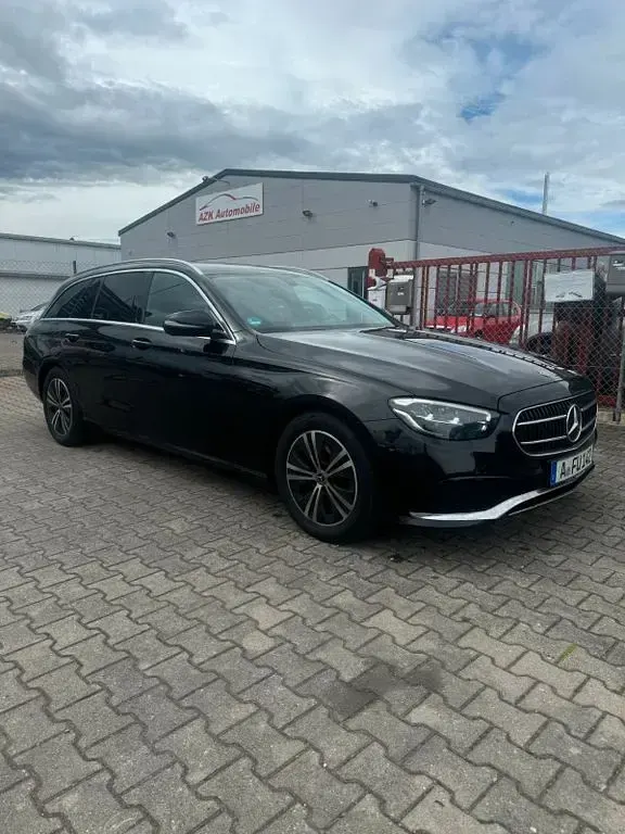 Brugt Mercedes E220 200 HK (147 kW) 2023 Sort Sedan