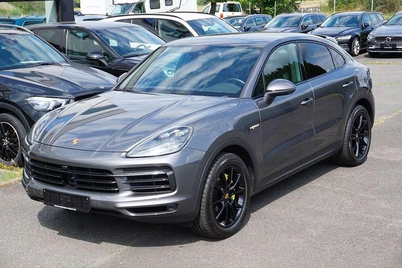 Quarzitgrau Gebraucht 2021 Porsche Cayenne Chrono SUV | 71.111 € (Superpreis) - Bild 1/2