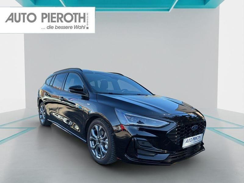 Gebraucht Ford Focus ST-Line X 155 PS (114 kW) 2025 Schwarz Limousine