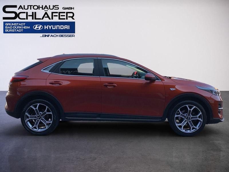 Gebraucht Kia XCeed 140 PS (102 kW) 2020 (rng) orange fusion met. SUV