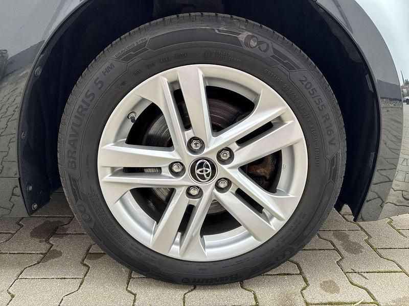 Gebraucht Toyota Corolla Basis 180 PS (132 kW) 2019 Mysticschwarz mica Kombi