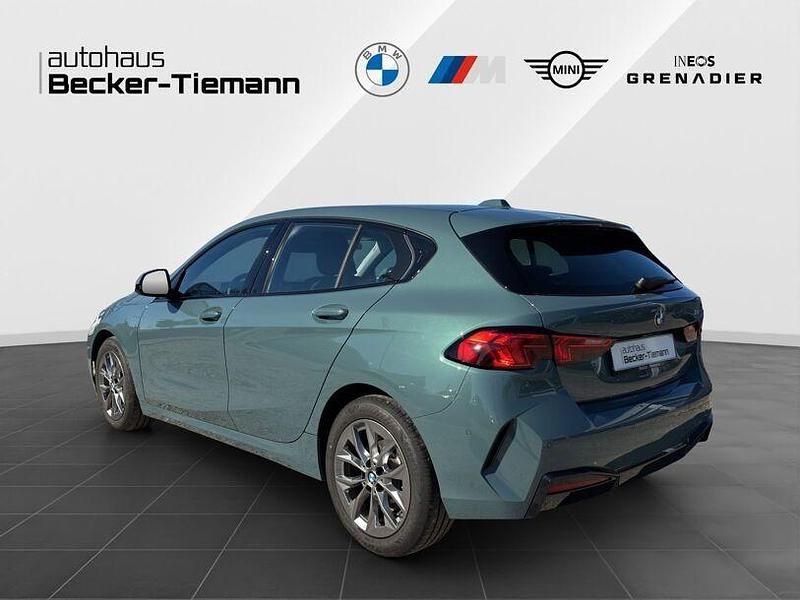 Gebraucht BMW 120 Efficient Dynamics 156 PS (114 kW) 2025 Cape york grün Kleinwagen