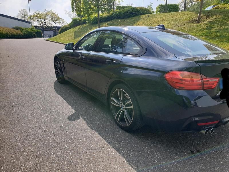 Second-hand BMW 435 313 CP (230 kW) 2015 Albastru Coupe
