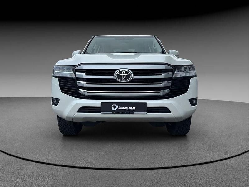 Neu Toyota Land Cruiser 415 PS (305 kW) 2026 Weiß SUV