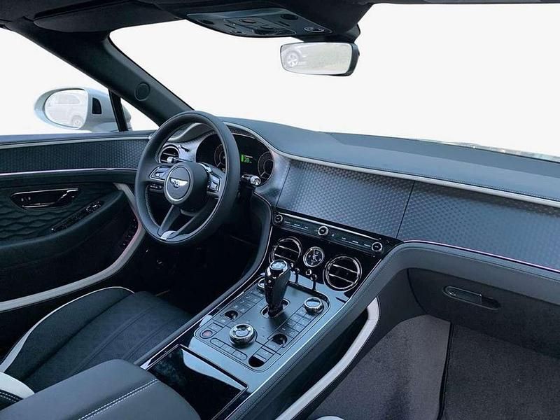 Second-hand Bentley Continental 782 CP (575 kW) 2025 Argintiu Berlinǎ