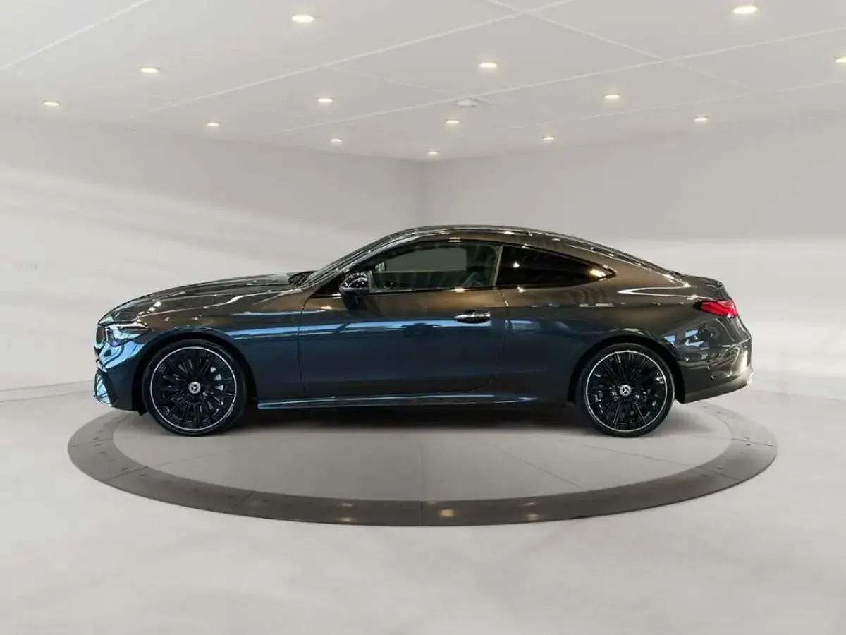 Gebraucht Mercedes CLE450 AMG 381 PS (280 kW) 2025 Grau Coupé