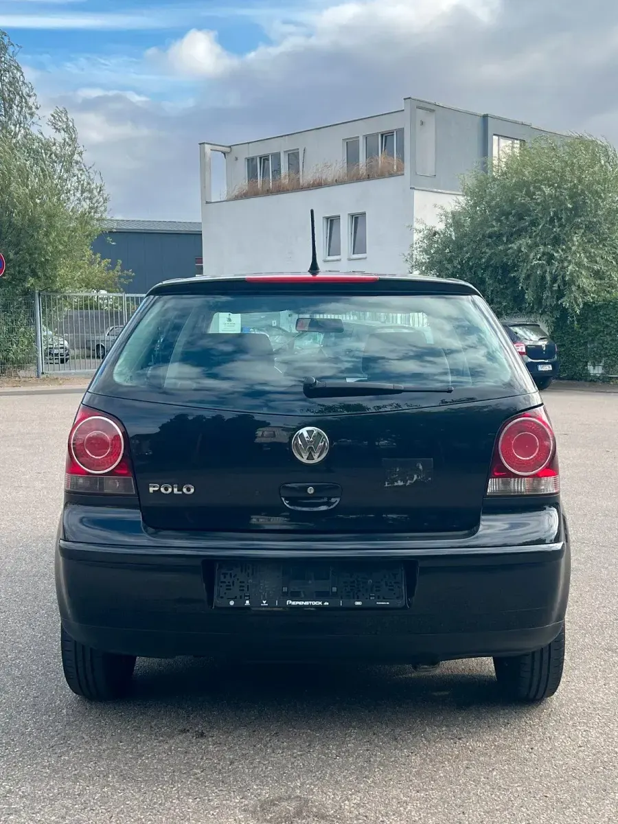 Gebraucht VW Polo 60 PS (44 kW) 2009 Schwarz Kleinwagen