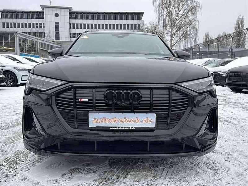 Gebraucht Audi e-tron Sportback Black Edition 300 kW (408 PS) 2022 Schwarz SUV