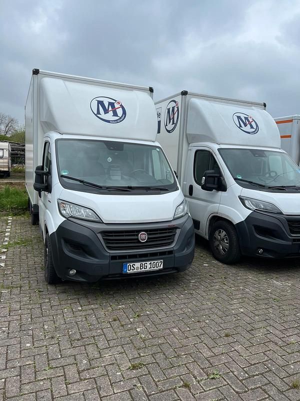 Weiß Gebraucht 2021 Fiat Ducato Van | 19.950 € (Etwas zu teuer) - Bild 1/4