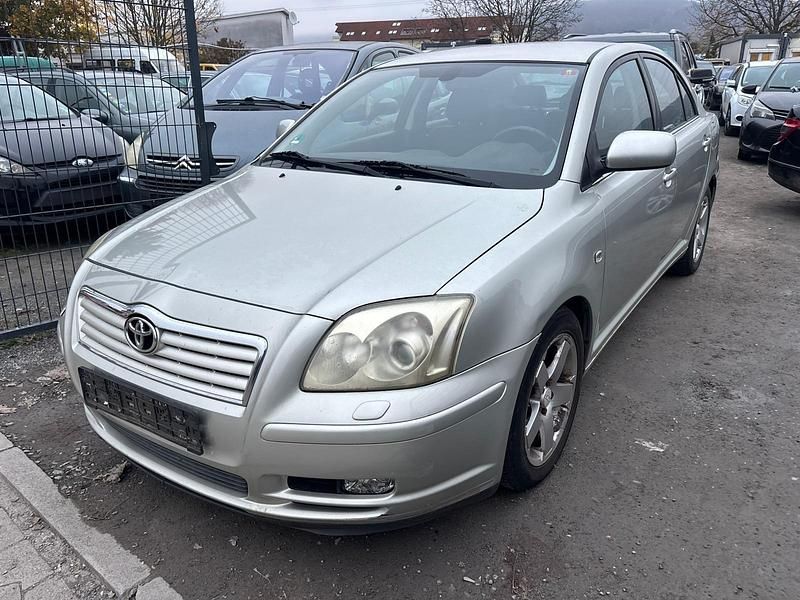 Silber Gebraucht 2003 Toyota Avensis Limousine | 2.400 € (Guter Preis) - Bild 1/4