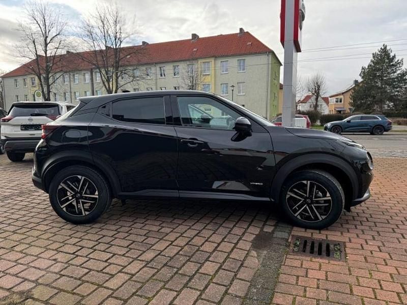 Gebraucht Nissan Juke 143 PS (105 kW) 2024 Schwarz SUV