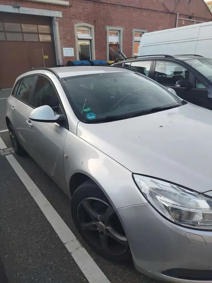 Gebraucht Opel Insignia Innovation 160 PS (117 kW) 2010 Kombi