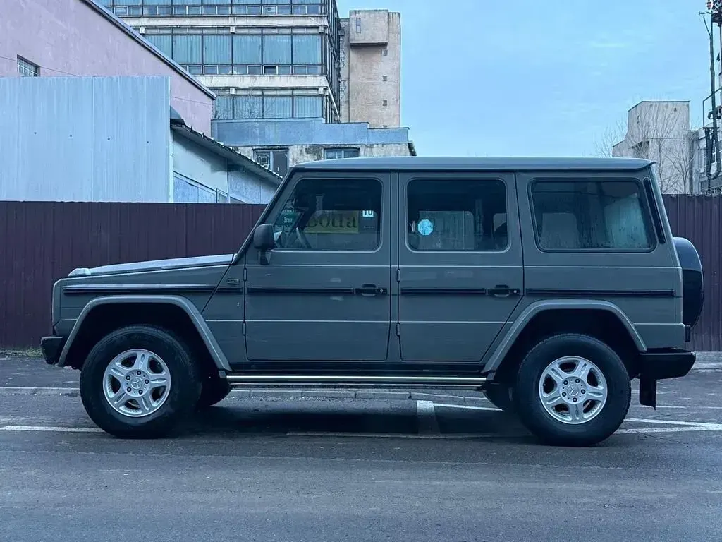 Gebraucht Mercedes G320 211 PS (155 kW) 1996 Grau SUV