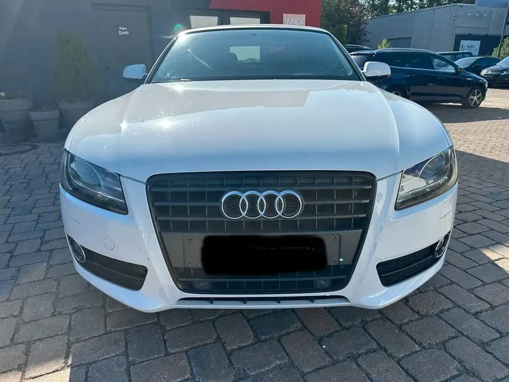 Gebraucht Audi A5 Cabriolet S-Line 160 PS (117 kW) 2012 Weiß Cabrio
