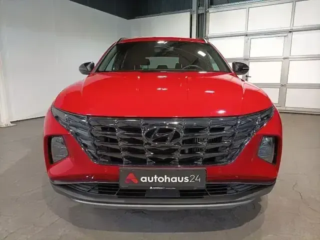 Gebraucht Hyundai Tucson Advantage 150 PS (110 kW) 2024 Rot SUV