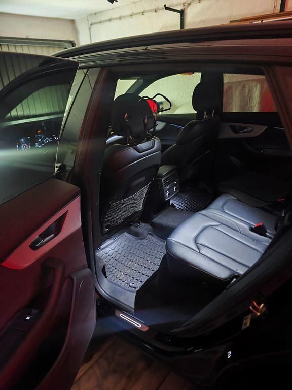 Gebraucht Audi Q8 Competition 340 PS (250 kW) 2020 Schwarz SUV