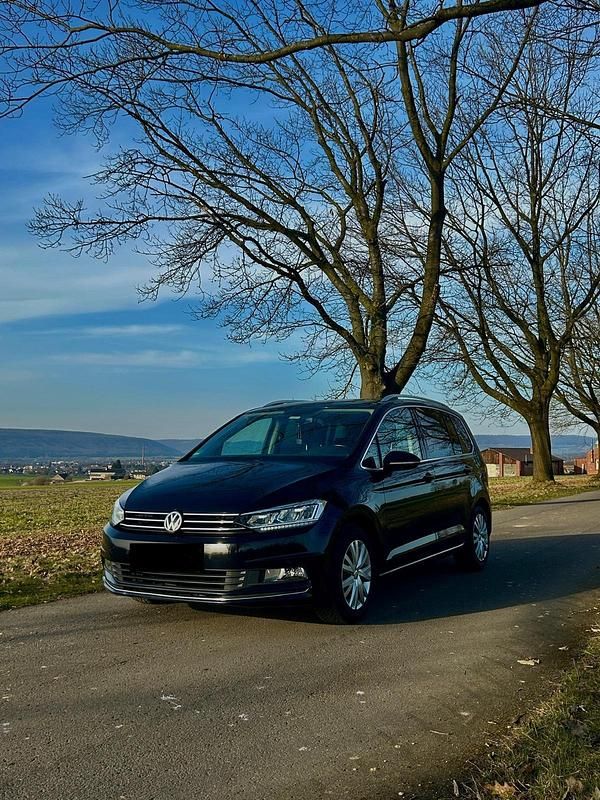 Gebraucht VW Touran Highline 150 PS (110 kW) 2015 Schwarz Van / Kleinbus
