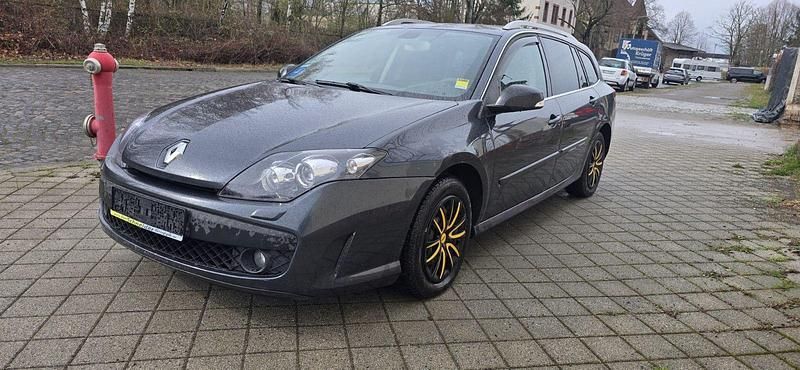 Gebraucht Renault Laguna III Dynamique 110 PS (80 kW) 2010 Schwarz Kombi