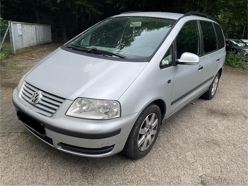 Silber Gebraucht 2006 VW Sharan Van / Kleinbus | 1.200 € (Superpreis) - Bild 1/4