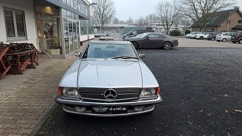 Gebraucht Mercedes SL420 218 PS (160 kW) 1986 Silber Cabrio