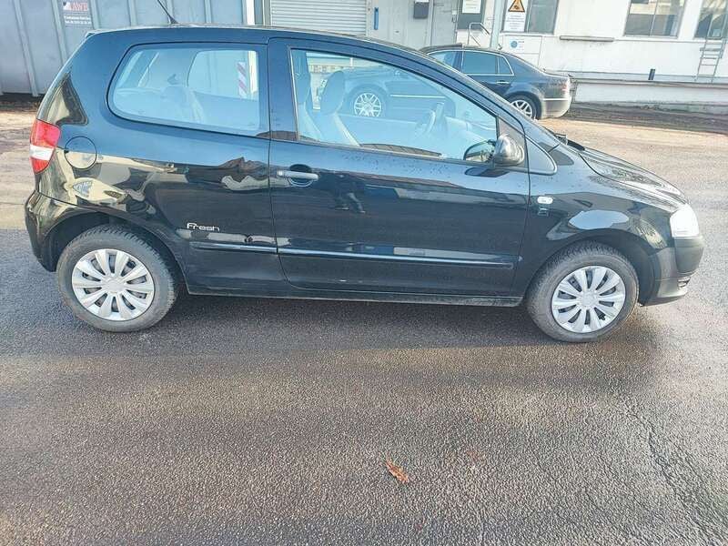 Schwarz Gebraucht 2008 VW Fox Kleinwagen | 1.850 € (Fairer Preis) - Bild 1/4