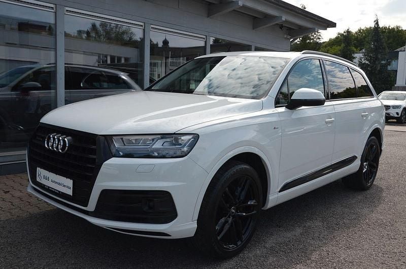 Weiß Gebraucht 2018 Audi Q7 Exclusive SUV | 36.990 € (Guter Preis) - Bild 1/4