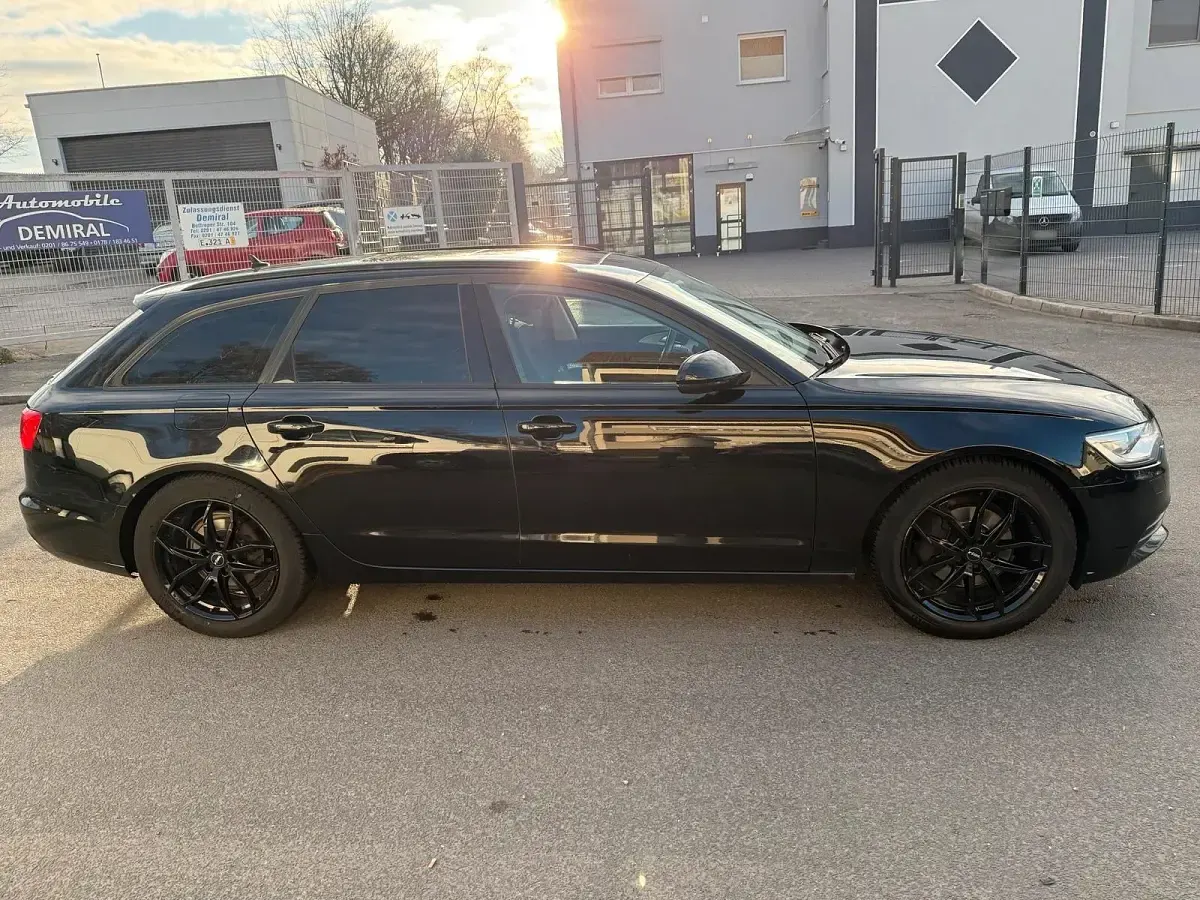 Gebraucht Audi A6 204 PS (150 kW) 2013 Schwarz Kombi