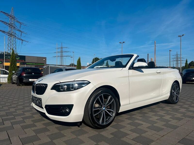 Gebraucht BMW 230 Sport Line 252 PS (185 kW) 2018 Weiß Cabrio