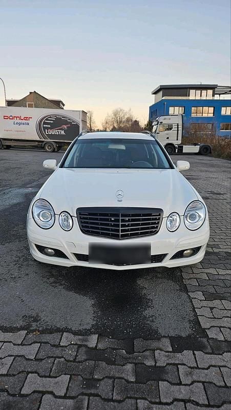 Second-hand Mercedes 280 190 CP (139 kW) 2007 Alb Break