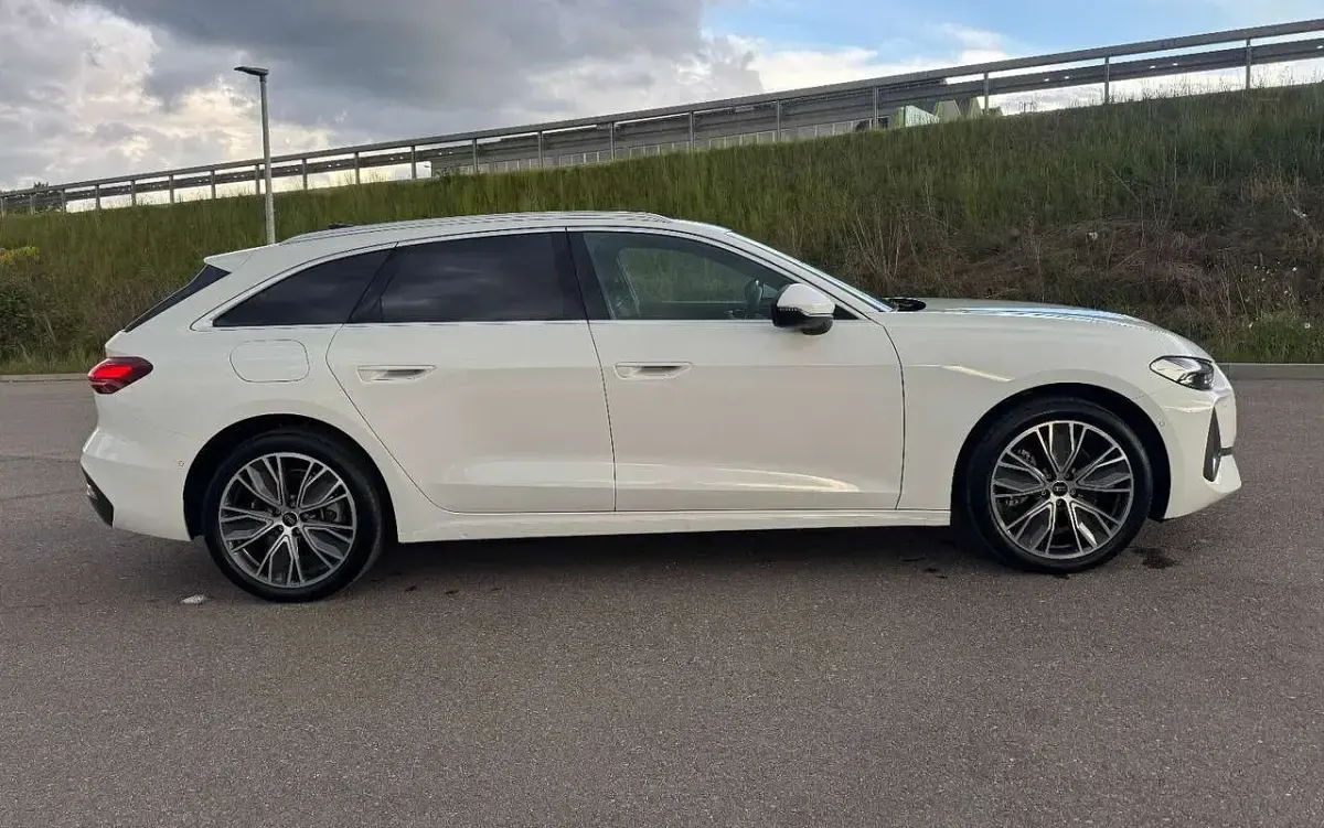 Używany Audi A5 204 KM (150 kW) 2024 Biały Kombi