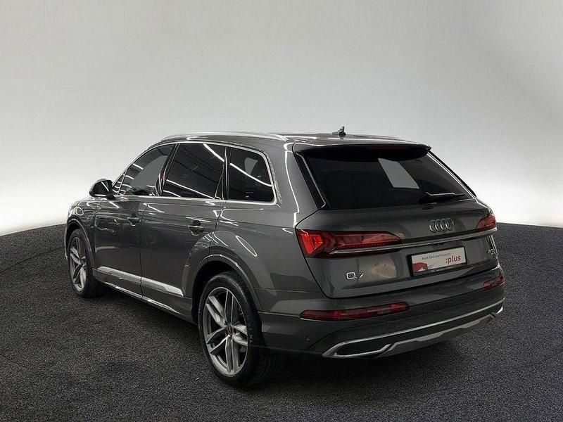 Gebraucht Audi Q7 Ambiente 231 PS (169 kW) 2023 Samuraigrau metallic SUV