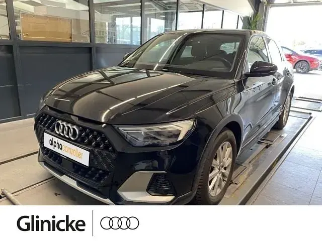 Gebraucht Audi A1 Ambiente 150 PS (110 kW) 2022 Mythosschwarz metallic SUV