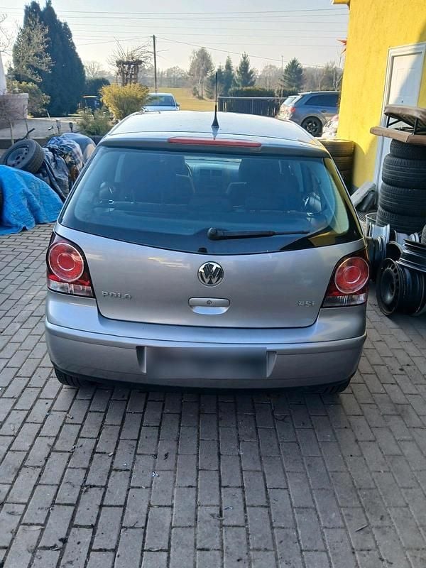 Gebraucht VW Polo 86 PS (63 kW) 2006 Silber Kleinwagen