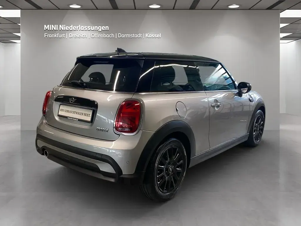 Gebraucht Mini Cooper 136 PS (100 kW) 2023 Grau Kleinwagen