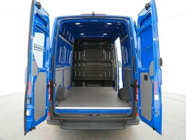 Gebraucht VW e-Crafter 100 kW (136 PS) 2022 Blaukeine angabe Van