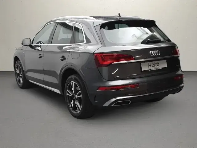 Gebraucht Audi Q5 S-Line 265 PS (194 kW) 2023 Grau SUV