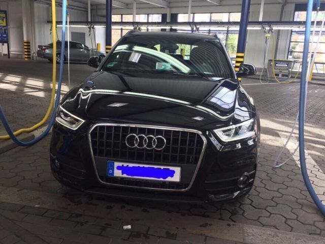 Gebraucht Audi Q3 S-Line 190 PS (139 kW) 2012 Schwarz metallic SUV