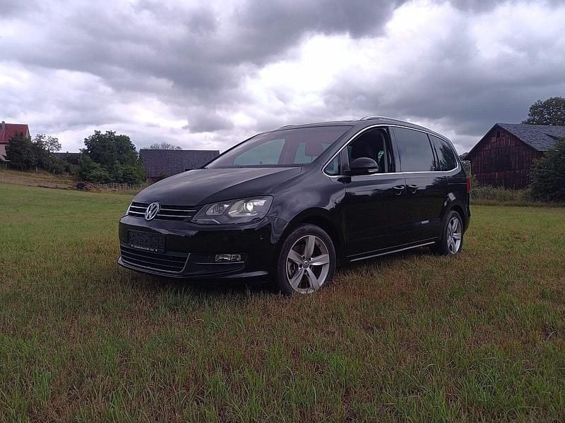 Schwarz Gebraucht 2011 VW Sharan Highline Van / Kleinbus | 8.000 € (Superpreis) - Bild 1/4